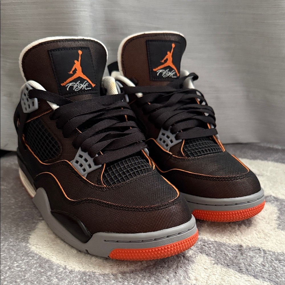Women’s Starfish Jordan 4s